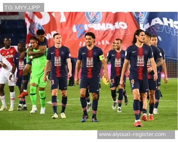 莱比锡大胜巴黎圣日耳曼五球狂潮补时进球点燃全场激情